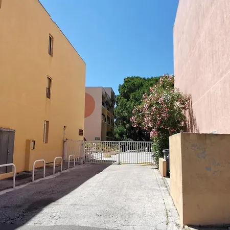 T2 + - Classe 3 Etoiles Bormes-les-Mimosas