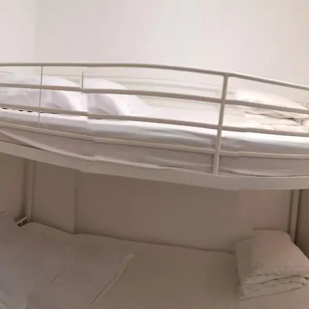 T2 + - Classe 3 Etoiles * Bormes-les-Mimosas